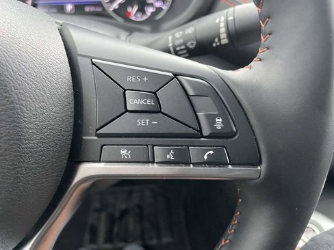 Used 2025 Nissan Sentra SR image 33