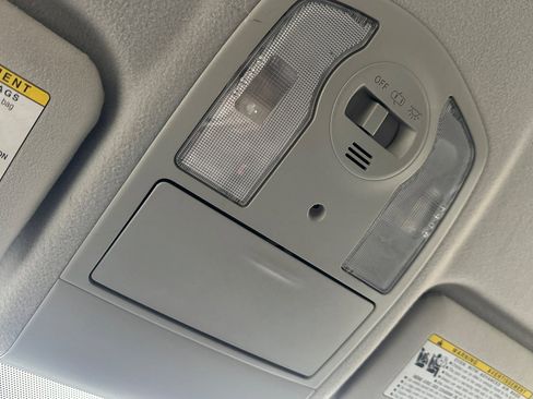 Used 2010 Toyota Prius Two image 23