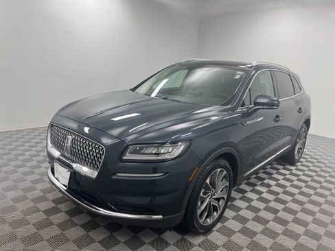 Certified 2022 Lincoln Nautilus Reserve image 2