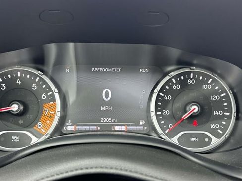 Used 2023 Jeep Renegade Latitude w/ Sun/Sound Group AWD/4WD image 21