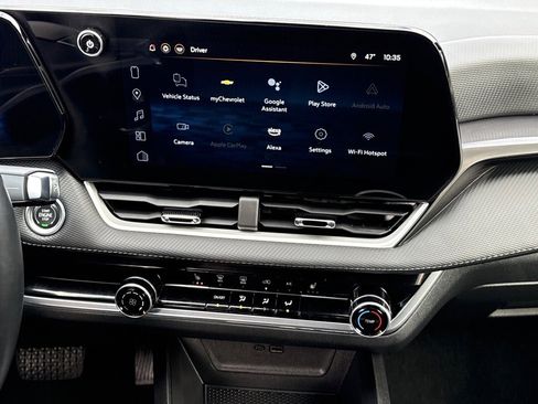 Used 2025 Chevrolet Equinox LT image 21