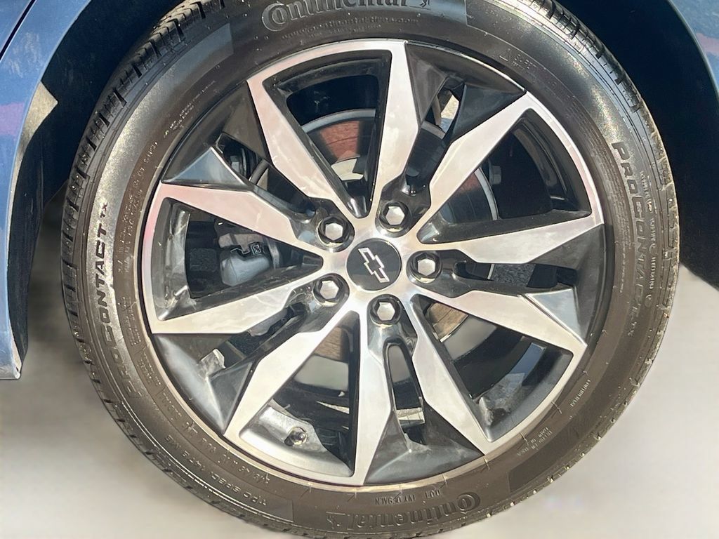 Used 2024 Chevrolet Malibu RS FWD image 28
