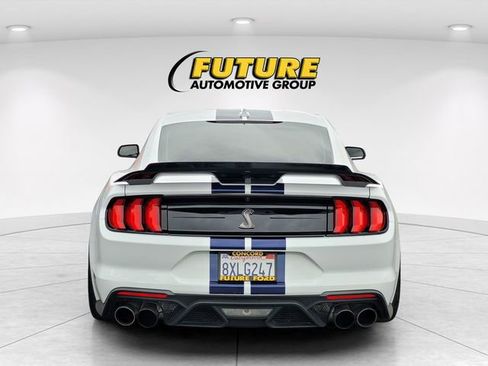Used 2021 Ford Mustang Shelby GT500 w/ Technology Package RWD image 5