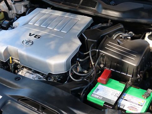 Used 2005 Toyota Avalon XL image 28