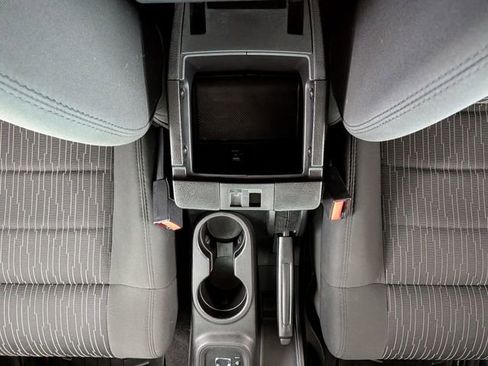 Used 2012 Jeep Wrangler Sport image 24