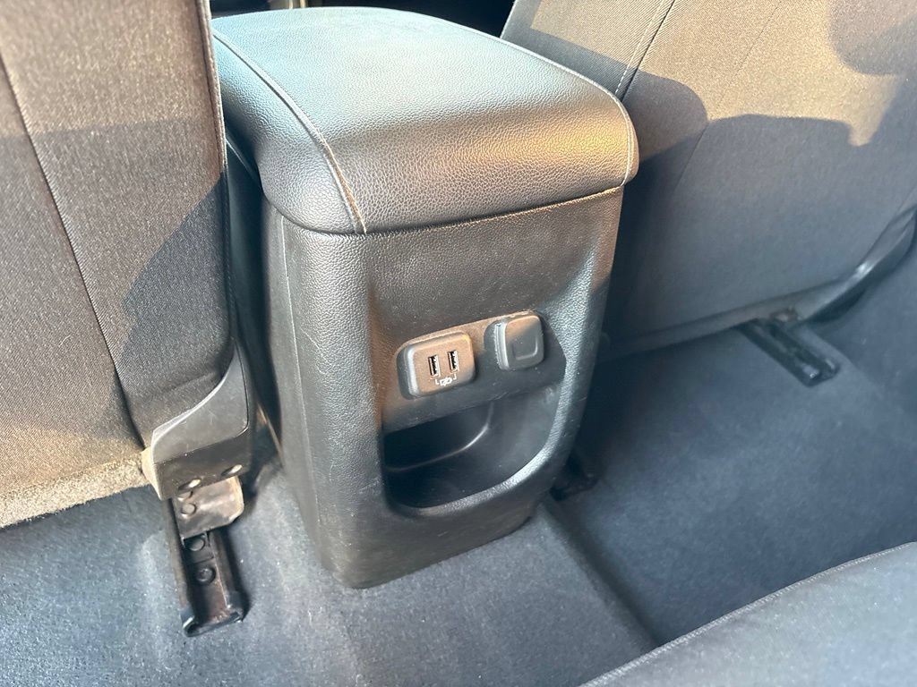 Used 2022 Chevrolet Colorado LT w/ Safety Package RWD image 28