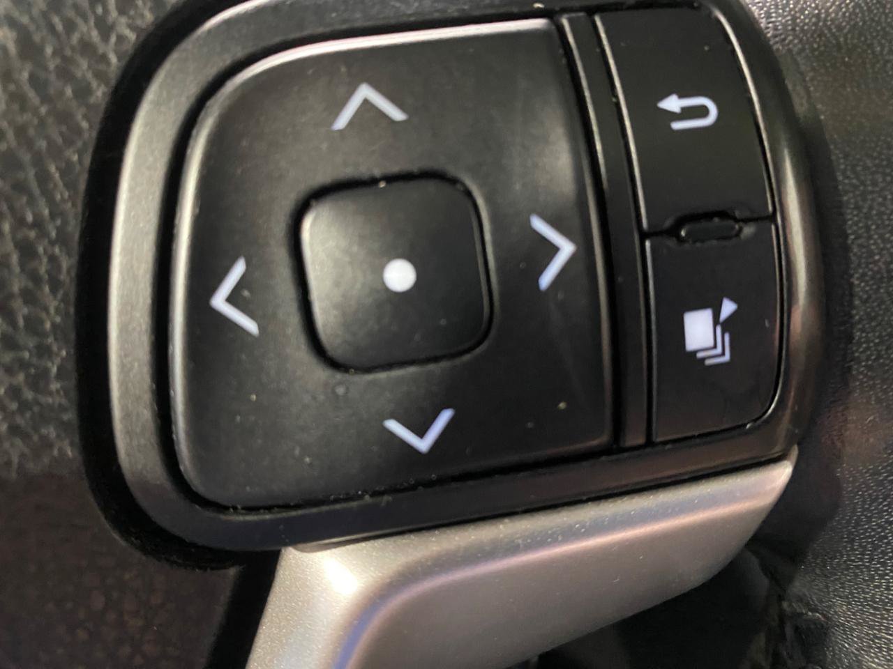 Used 2015 Toyota Sienna Limited Premium AWD/4WD image 19