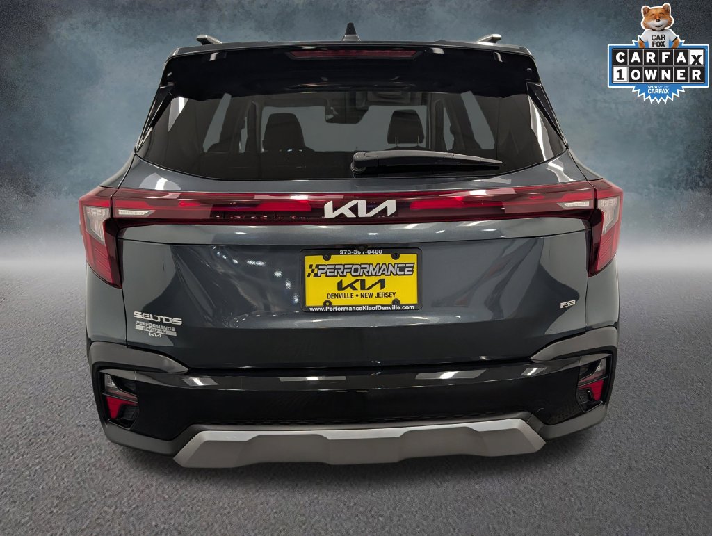 Used 2024 Kia Seltos EX AWD/4WD image 5