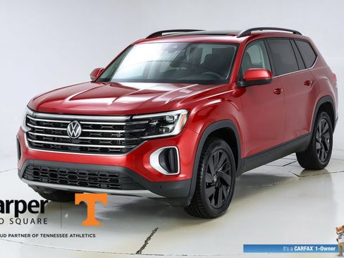 Used 2024 Volkswagen Atlas SE w/ Panoramic Sunroof Package FWD image 41
