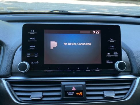 Used 2018 Honda Accord LX image 26