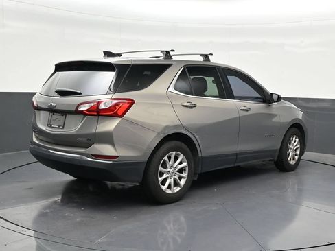 Used 2019 Chevrolet Equinox LT FWD image 5