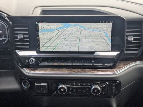 Used 2024 GMC Sierra 1500 Elevation w/ Elevation Premium Package image 18