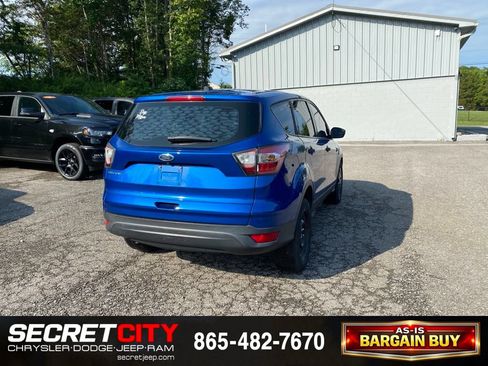 Used 2017 Ford Escape S FWD image 5