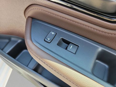 New 2026 Honda Odyssey Touring image 22