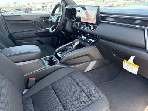 New 2026 GMC Canyon Elevation image 17