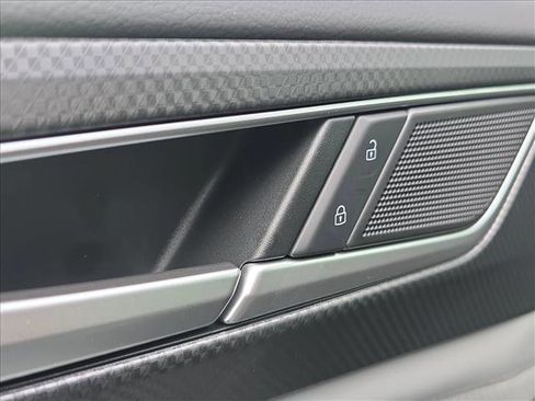 New 2026 Volkswagen Atlas Peak Edition AWD/4WD image 6
