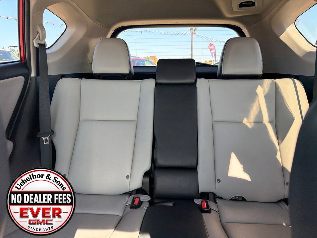 Used 2017 Toyota RAV4 Limited FWD image 20