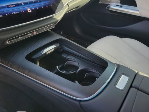 Certified 2025 Mercedes-Benz E 450 4MATIC Sedan image 27