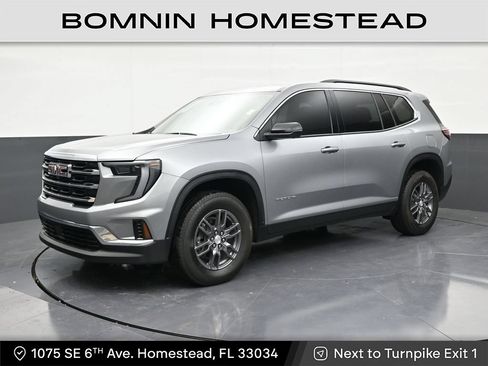 Used 2026 GMC Acadia Elevation FWD image 1