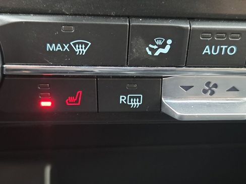 Used 2022 Ford F150 XLT w/ Equipment Group 302A High image 43