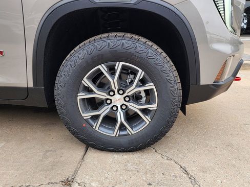 New 2026 GMC Acadia AT4 w/ Luxury Package image 56