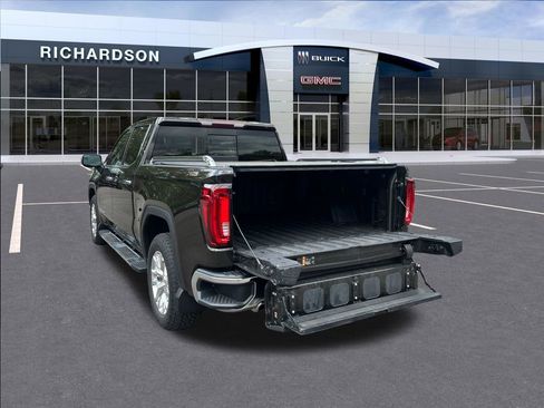 Used 2020 GMC Sierra 1500 SLT w/ SLT Premium Package AWD/4WD image 18