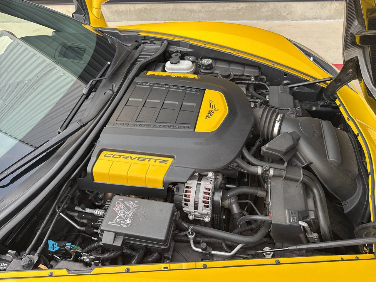 Used 2012 Chevrolet Corvette ZR1 w/ Battery Protection Package RWD image 22