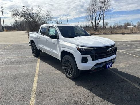 New 2025 Chevrolet Colorado Z71 w/ Z71 Convenience Package 2 image 3