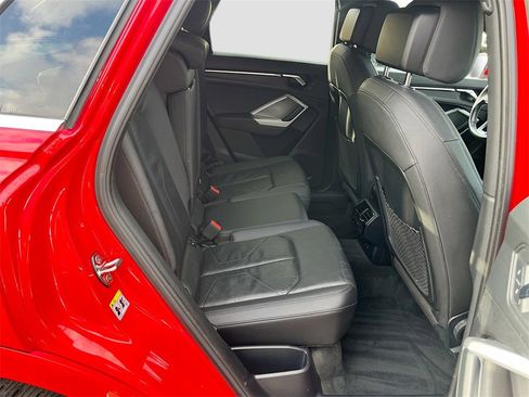 Used 2019 Audi Q3 2.0T Premium image 26