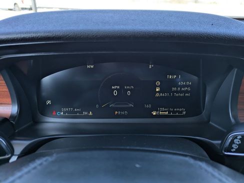 Used 2024 Lincoln Aviator Reserve image 11