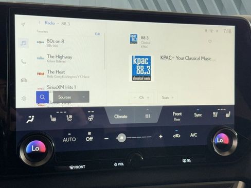 Certified 2026 Lexus RX 350h w/ Convenience Package image 16