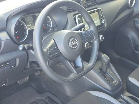 Used 2025 Nissan Versa S w/ Trunk Package FWD image 9