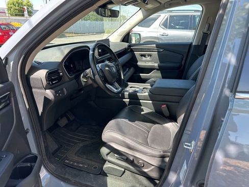 Used 2024 Honda Pilot Elite image 8