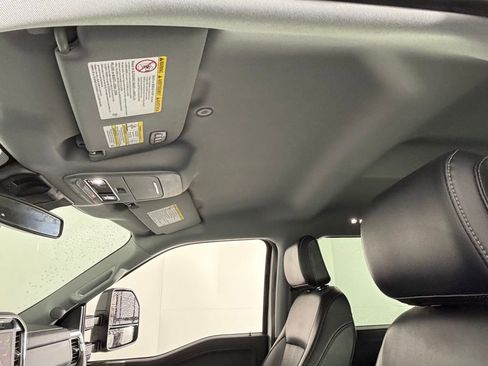Used 2024 Ford F250 Lariat image 24