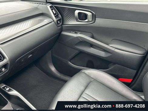 Certified 2023 Kia Sorento S w/ Panoramic Sunroof Package FWD image 33