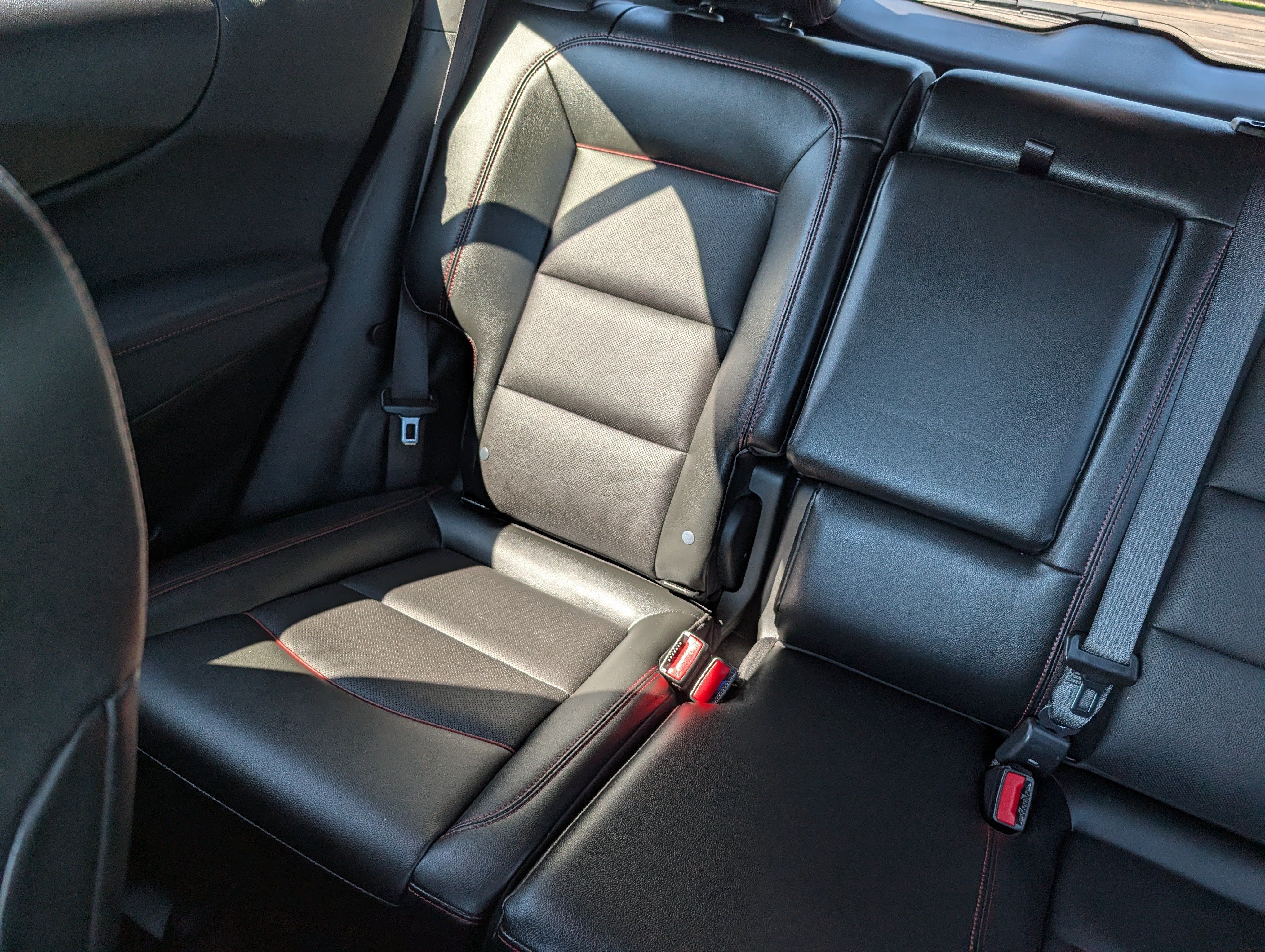 Used 2024 Chevrolet Equinox RS w/ RS Leather Package AWD/4WD image 12