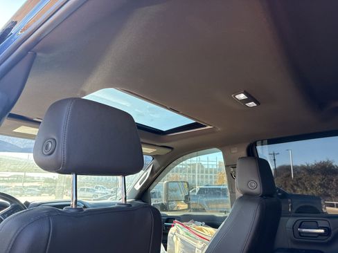 Used 2023 GMC Sierra 3500 Denali w/ Denali Ultimate Package image 14