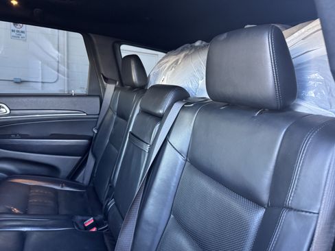 Used 2020 Jeep Grand Cherokee Limited w/ Luxury Group II image 15