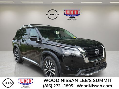 Used 2023 Nissan Pathfinder Platinum AWD/4WD image 1