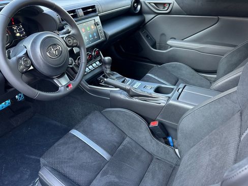 New 2026 Toyota GR86 Premium image 10