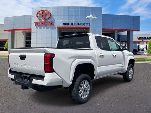 New 2026 Toyota Tacoma SR5 AWD/4WD image 8