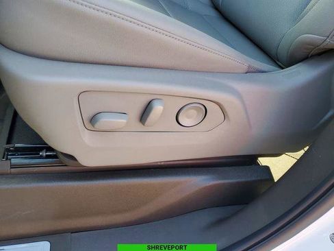 New 2026 GMC Sierra 1500 SLT w/ SLT Premium Plus Package image 12