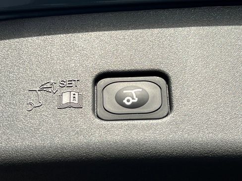 New 2026 Lincoln Nautilus Reserve w/ Jet Appearance Package image 14