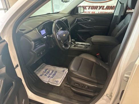 Used 2020 Chevrolet Traverse Premier w/ Redline Edition FWD image 7