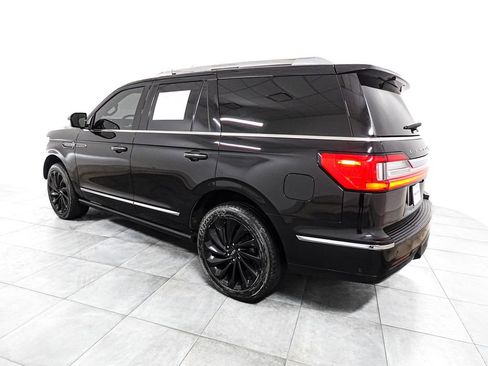 Used 2021 Lincoln Navigator Reserve AWD/4WD image 5