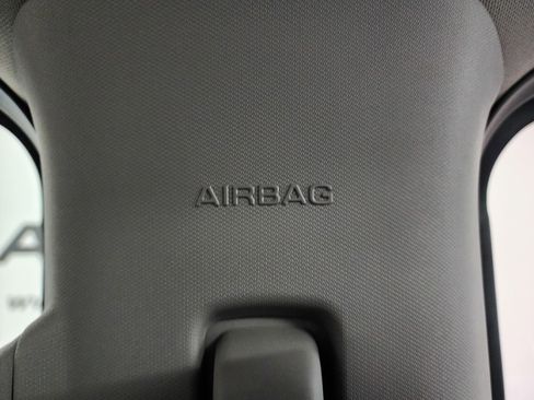 Used 2021 Ford F250 XLT w/ Tremor Off-Road Package image 44