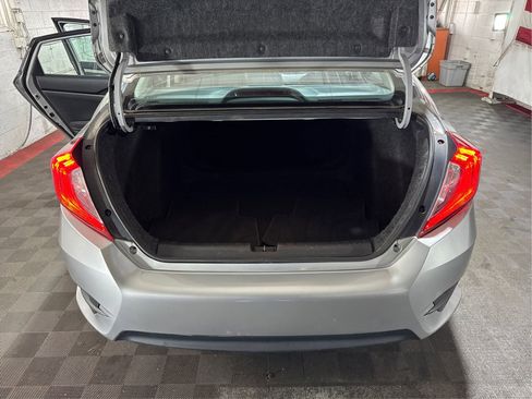 Used 2018 Honda Civic LX image 11