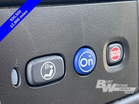 Used 2024 Chevrolet Express 2500 image 25