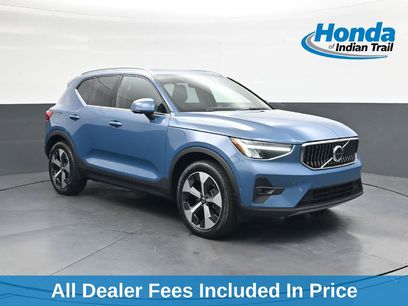 Used 2024 Volvo XC40 B5 Plus