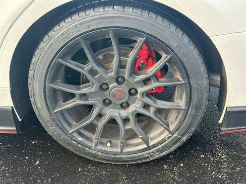 Used 2023 Toyota Camry XSE image 7